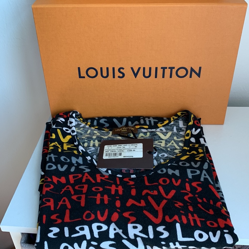 💖Authentic Loui Vuitton blouse  NWT